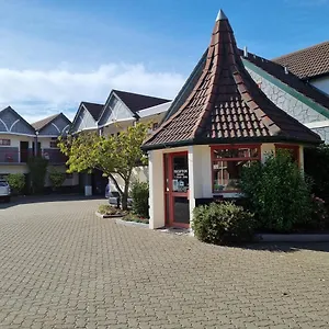 amross-court-motor-lodge.top-hotels-christchurch.com/